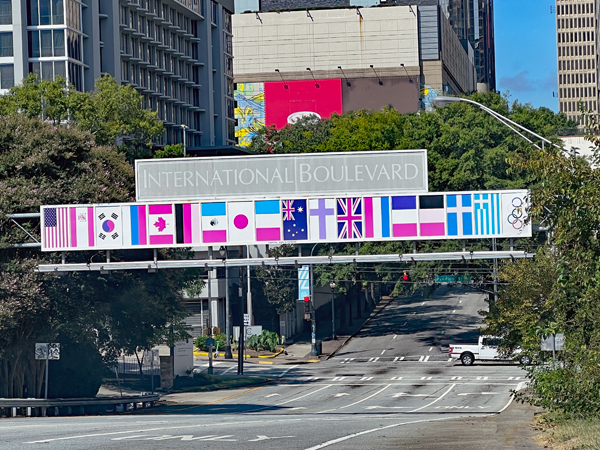 entering International Boulevard