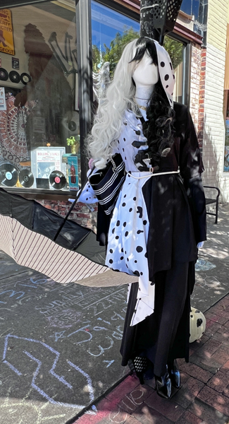 Cruella scarecrow