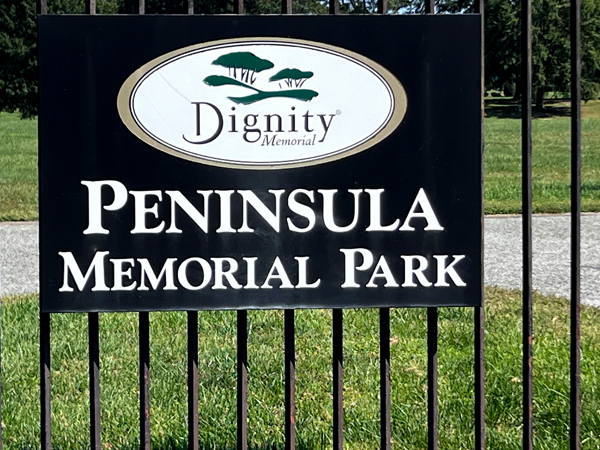 Peninsula Memorial Park sign