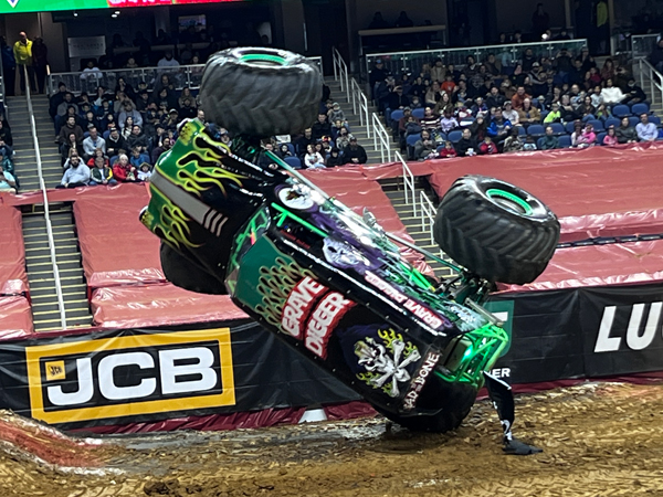 Krysten Anderson in Grave Digger 