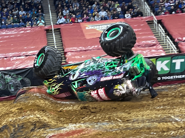 Krysten Anderson in Grave Digger 