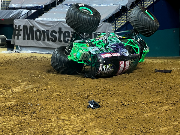 Krysten Anderson in Grave Digger