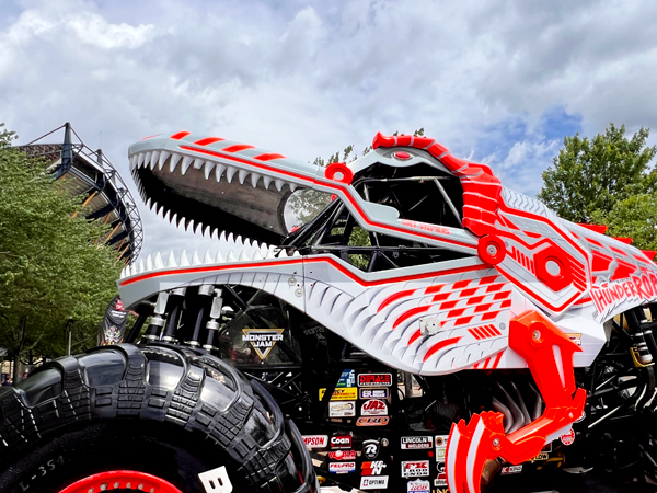 ThunderROARus Monster Truck 