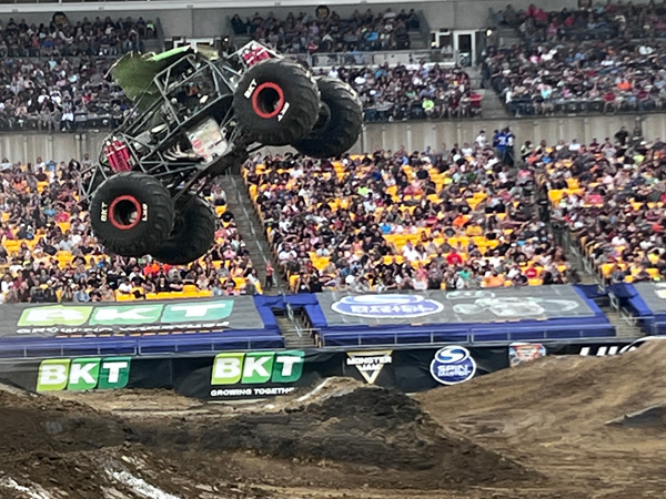 Avenger Monster Truck
