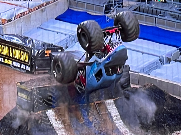 Megalodon Monster Truck