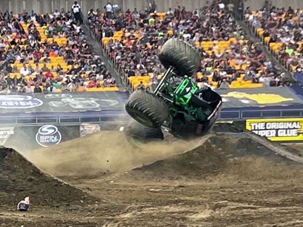 Grave Digger Monster Truck