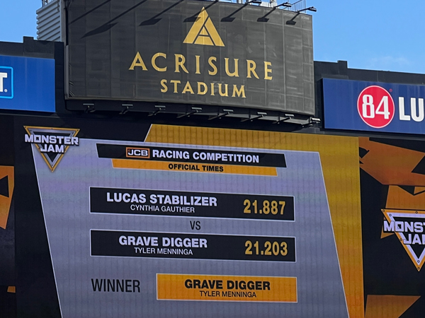 Tyler Menninga in Grave Digger is the winner