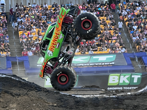 Avenger Monster truck
