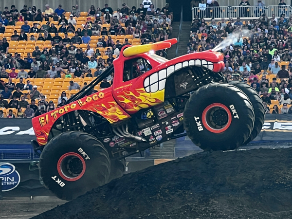 El toro Loco Monster Truc