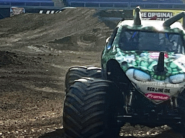 Jurassic Attack Monser Truck