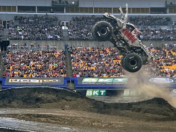 Zombie Monster Truck