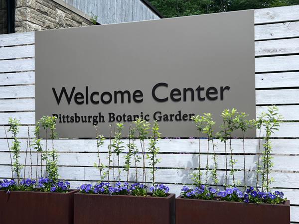 Welcome center sign