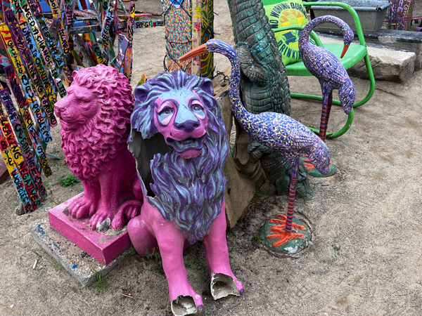 Lions and storks at Randyland