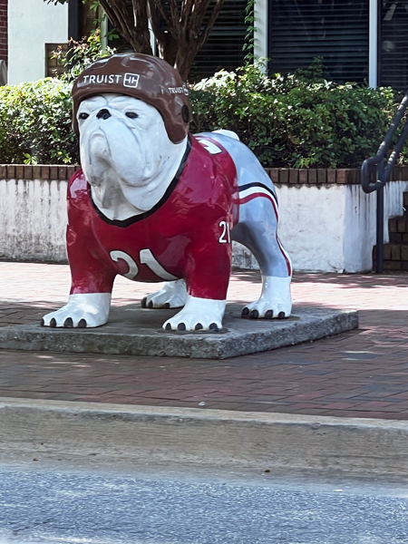 bulldog statue