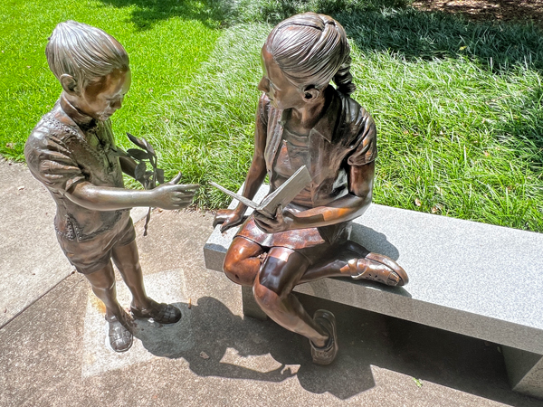 children's statues