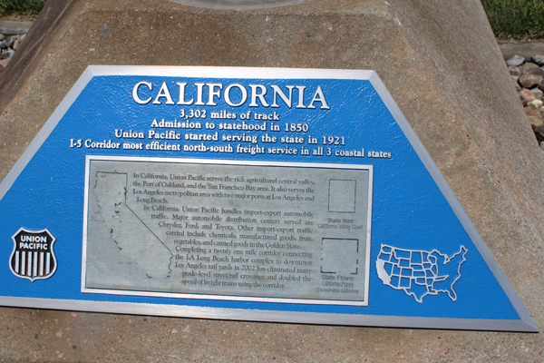 California had 3,302 miles of track