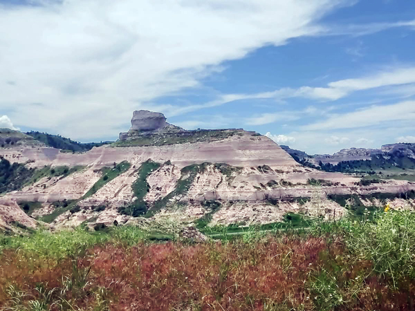 scenery at Scotts Bluff National Monument