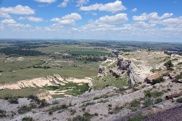 scenery at Scotts Bluff