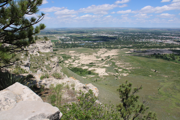 scenery at Scotts Bluff