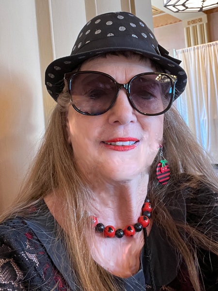 Karen Duquette