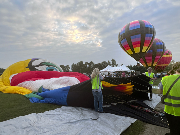 clown hot air balloon