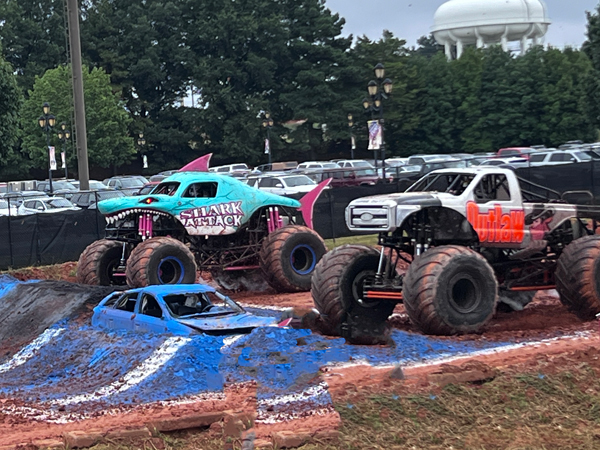 Shark Attack and Outlaw racing