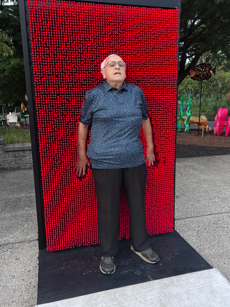 Lee Duquette at the The 3D Needle Wall