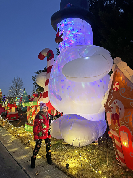 Karen Duquette and a giant snowmant