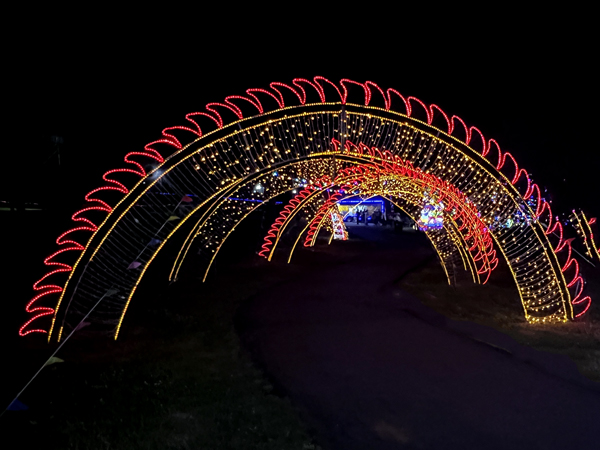 archway in lights