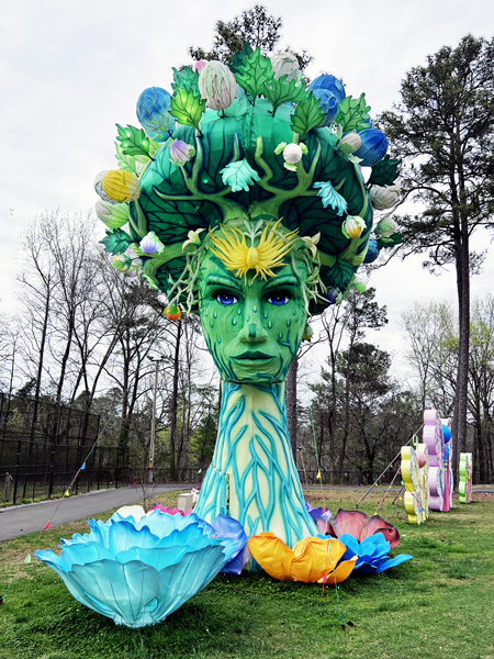 flower changing tree