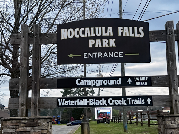 Noccalua Falls Park entrance sign