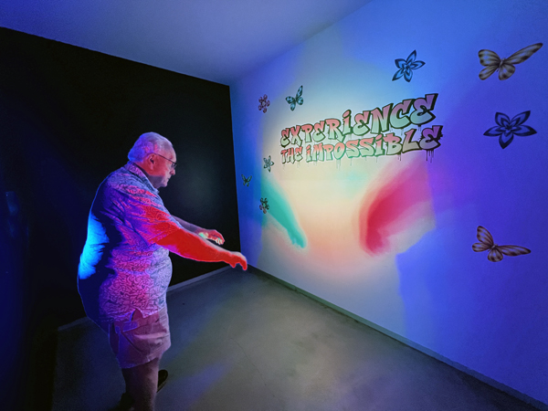 Lee Duquette enjoyed the Color Room 