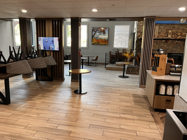 Greystone Lodge eating area