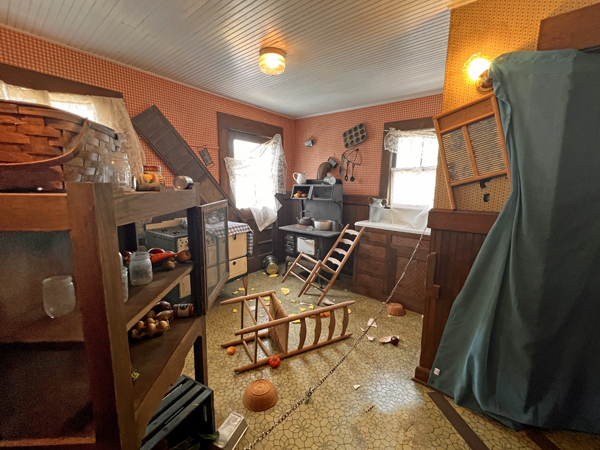 destroyed house
