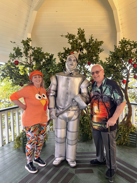 Karen and Lee Duquette with the Tin Man