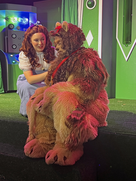 dorothy and the LIon