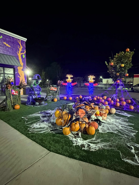 Bojangles in Conway SC at night