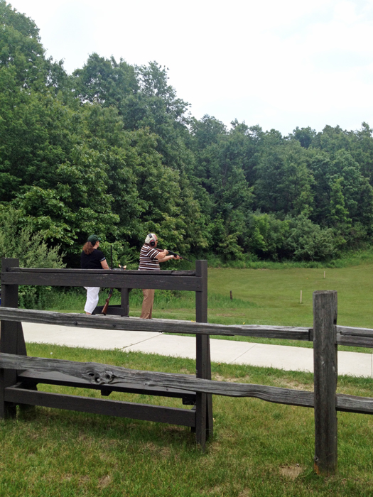 Lee Duquette hits eight clays in a row.