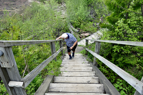 Lee Duquette on the stairs