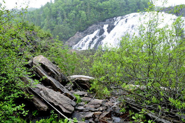Magpie scenic high falls