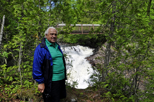 Lee Duquette at Rainbow Falls