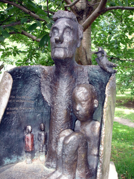 statue in Sweden