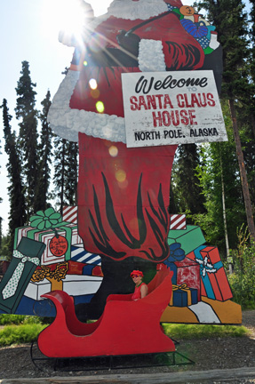 welcome sign to the Santa Clause House