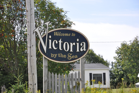 sign- welcome to Victoria by the Sea