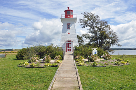 Victoria-By-The-sea Lighthouse