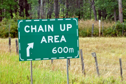 sign - chain up area