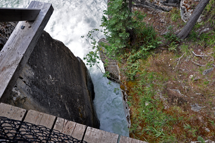 the falls just before going under the bridge