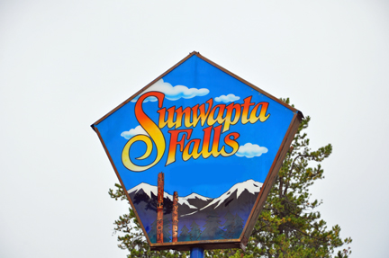 sign - Sunwapta Falls 