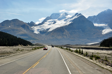 the two RV Gypsies drive their RV through the Canadian Rockies