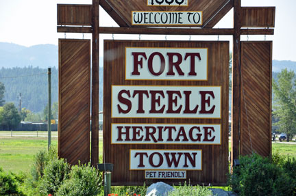 welcome sign to Fort Steele